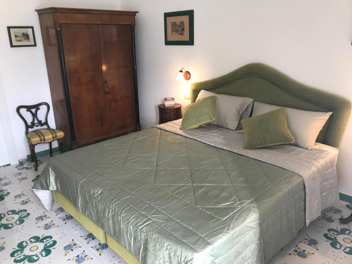 Resort Ferrara Villa Multa Quies Massa Lubrense Kültér fotó
